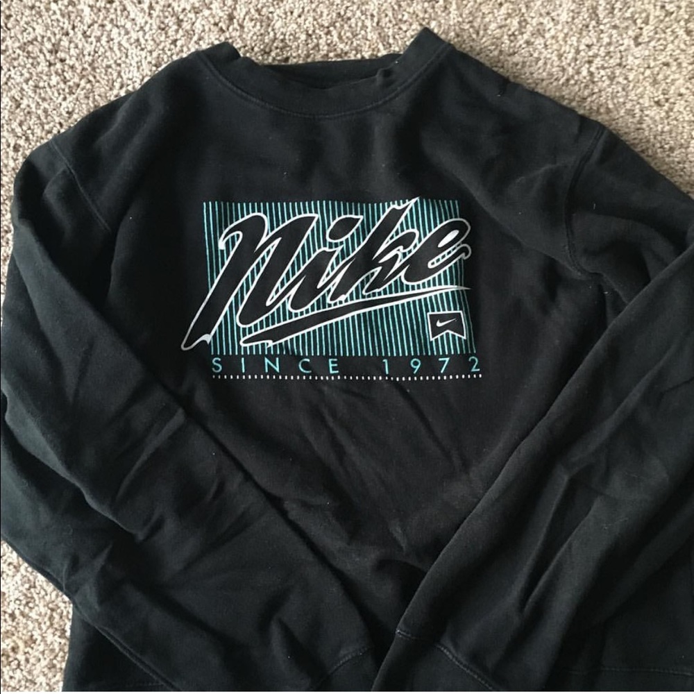 Black Nike Crewneck Sweater